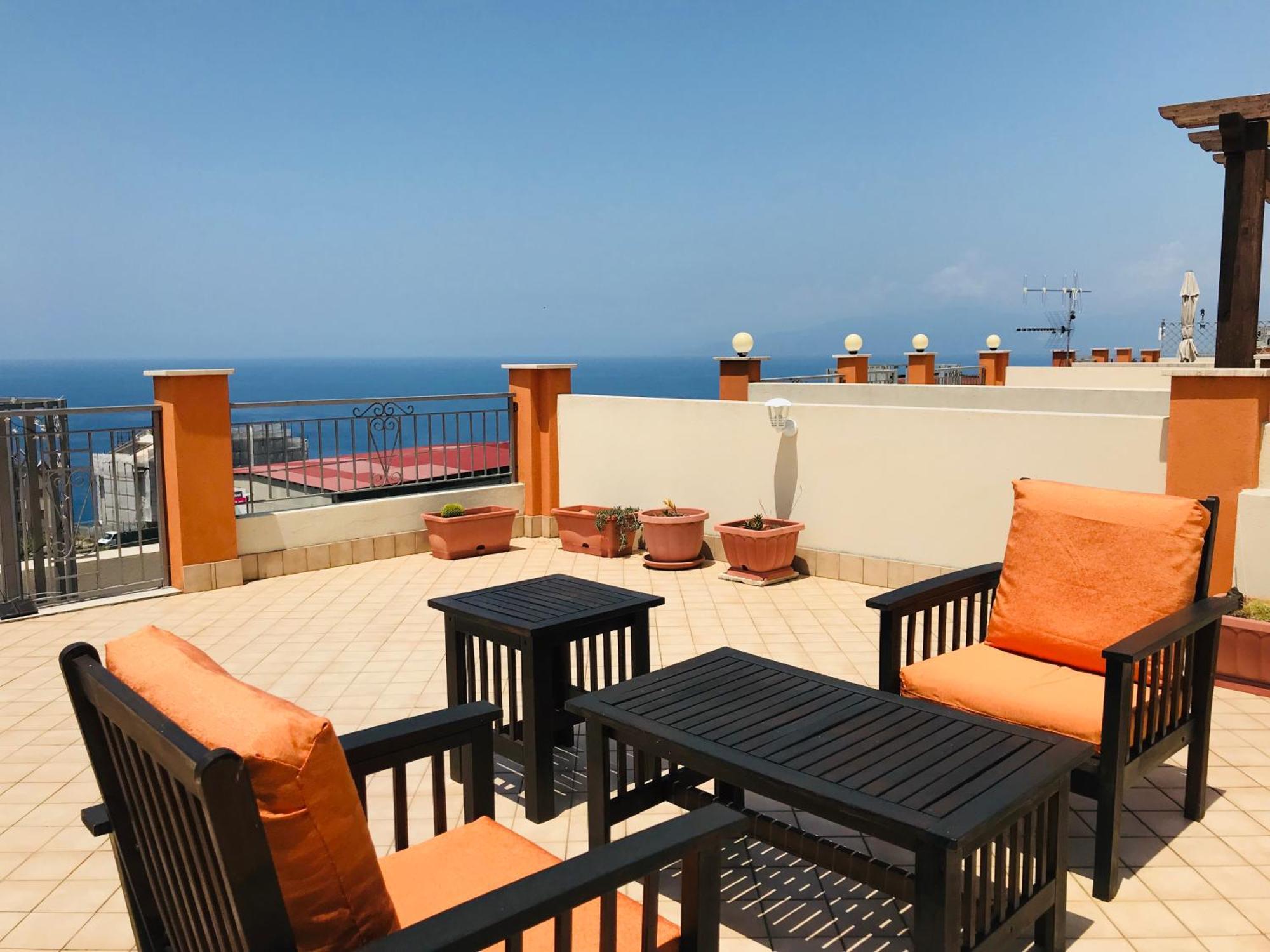 Borgonovo Penthouse 13P Villa Pizzo  Exterior photo
